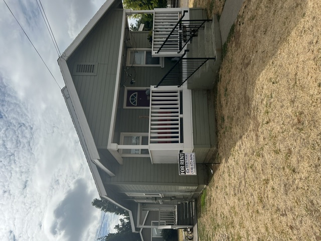 208 Main Street - B