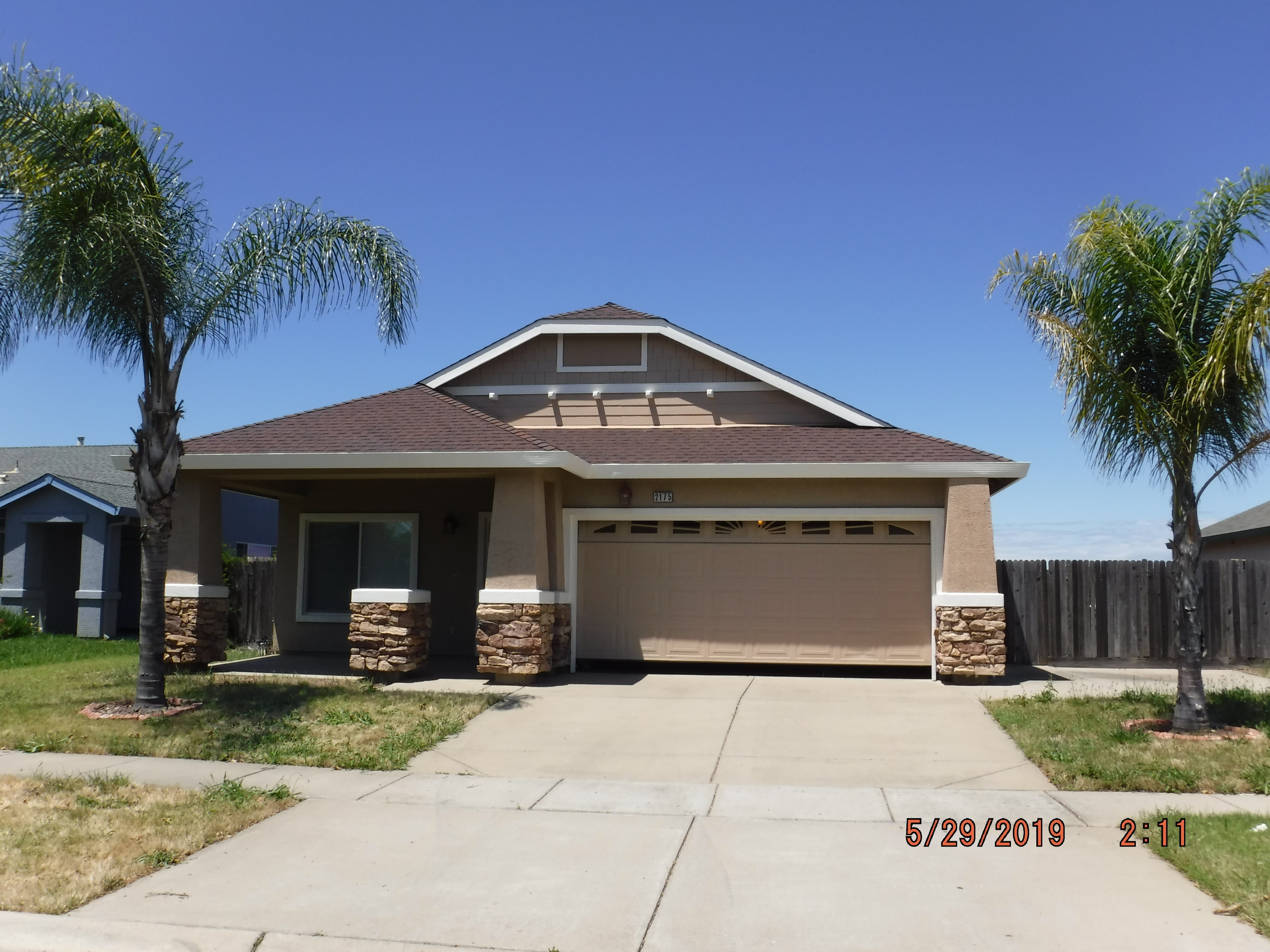 2175 Roberta Avenue
